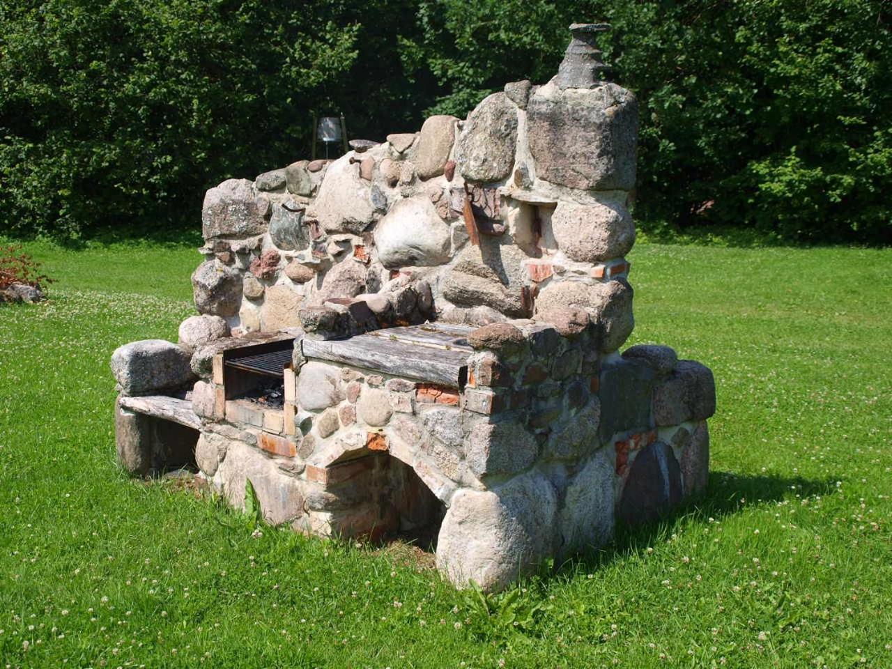 Guest House Pilskalni Rubene Kültér fotó